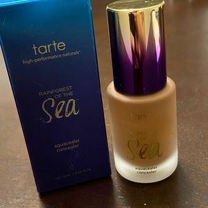 Tarte rainforest  of the sea concealer